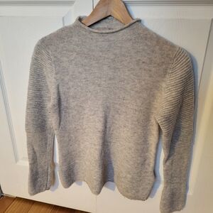 Banana Republic Elegant Light Gray Women's Mockneck Sweater sz XS